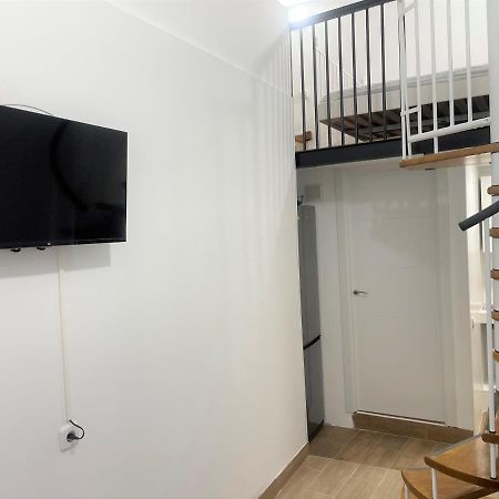 Comodo Y Acogedor Apartamento En Chueca, Gran Via Con Aire Acondicionado Y Calefaccion مدريد المظهر الخارجي الصورة