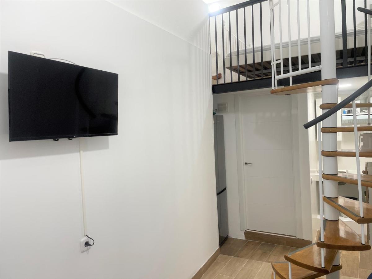 Comodo Y Acogedor Apartamento En Chueca, Gran Via Con Aire Acondicionado Y Calefaccion مدريد المظهر الخارجي الصورة